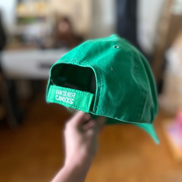 Canucks Ball Cap - Picture 4 of 6
